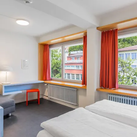 Marta - 1950's Architecture In Zurich's Vibrant Old Town, Near Main Station Hotel 2*