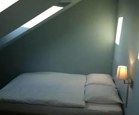 Marta - 1950's Architecture In Zurich's Vibrant Old Town, Near Main Station 2* チューリッヒ