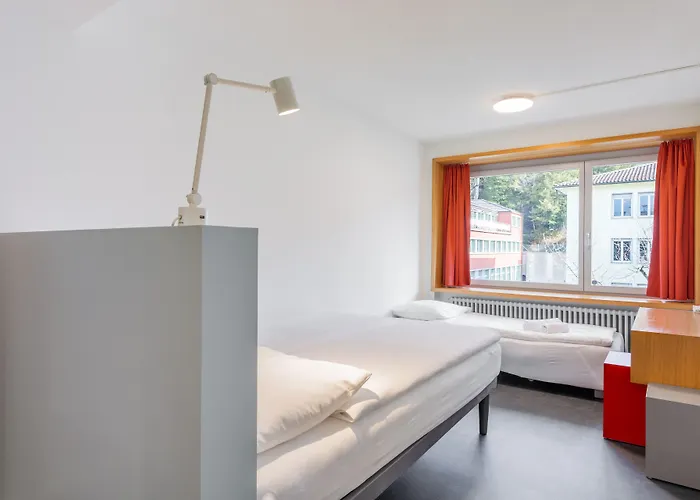 Marta - 1950's Architecture In Zurich's Vibrant Old Town, Near Main Station Szálloda