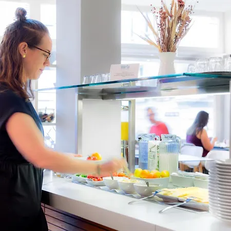 Hotel Marta - 1950's Architecture In Zurich's Vibrant Old Town, Near Main Station Zurich