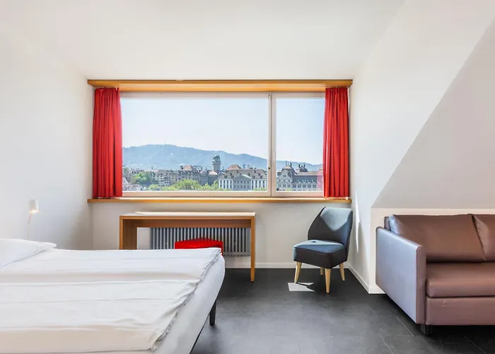 Hotel Marta - 1950's Architecture In Zurich's Vibrant Old Town, Near Main Station 2*