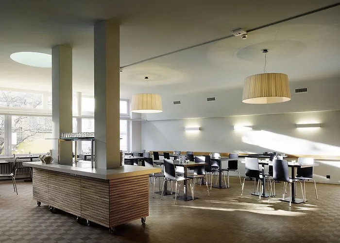 Hotel Marta - 1950's Architecture In Zurich's Vibrant Old Town, Near Main Station 2*